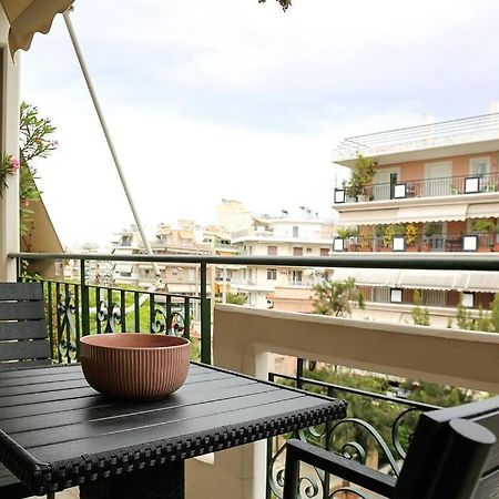 Charming Apartment Near Center Atenas Exterior foto